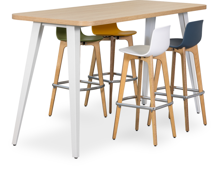 Ein SPIDER M-H Meetingtisch in hoch mit vier Hochstühlen.